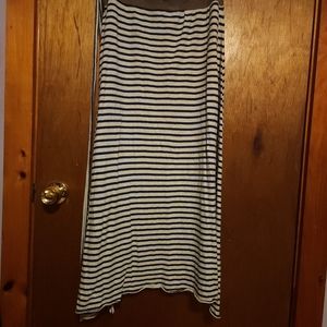 SinewMoon blind and dirty collection hi-low skirt